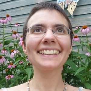 Meet your Posher, Leslie